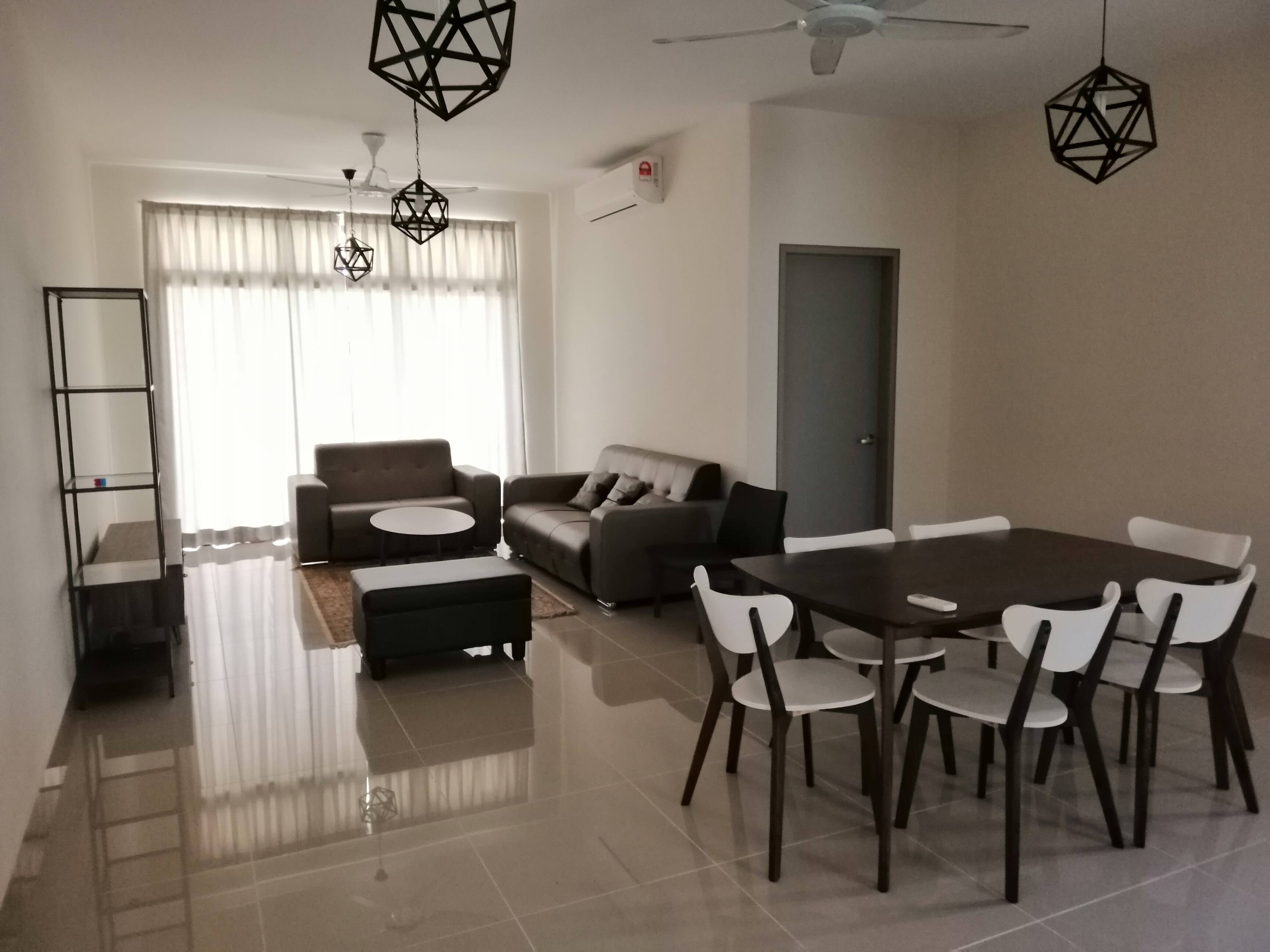 Rent Tamara Residence Presint 8, near lake with Zero Deposit 3 room
