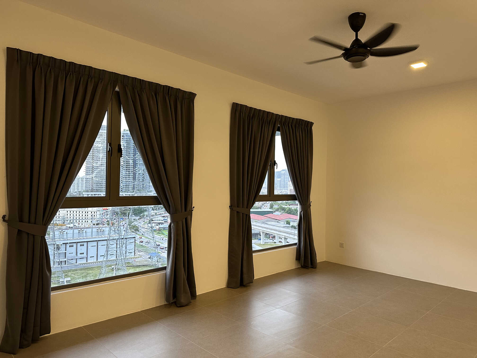 Rent Suite Enesta, Kepong with Zero Deposit 3 room Highrise for rent