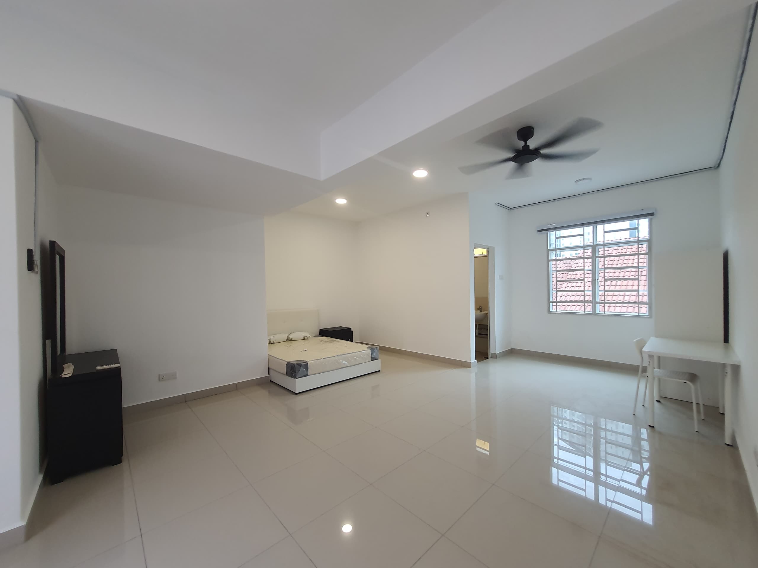 Rent Prestige Heights, Bayan Lepas with Zero Deposit 1 room Landed