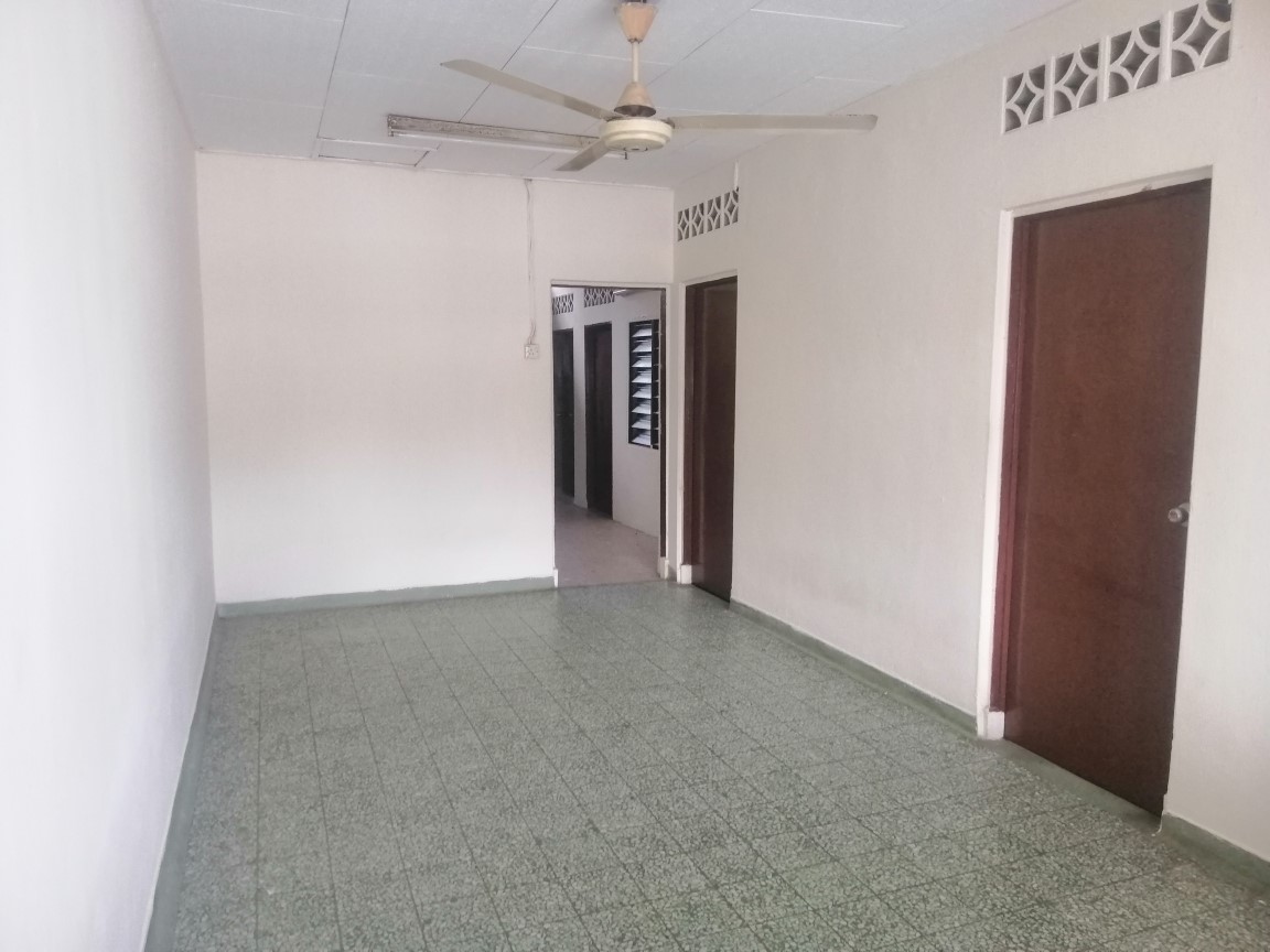 Rent Section 8 Petaling Jaya Opp PJ Hilton and 8 Avenue with Zero