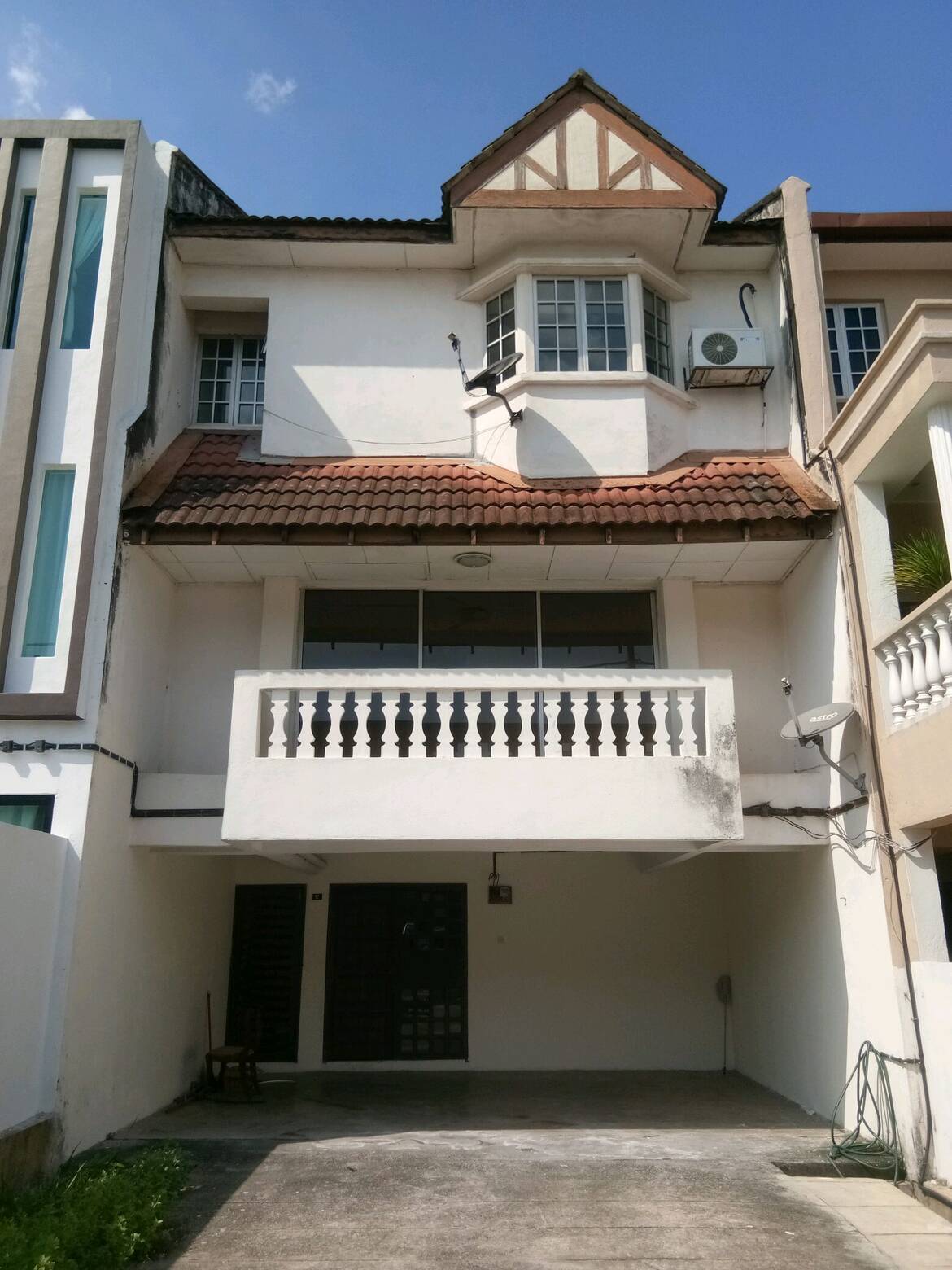 Rent Gasing Indah, Section 5 Petaling Jaya with Zero Deposit 4 room