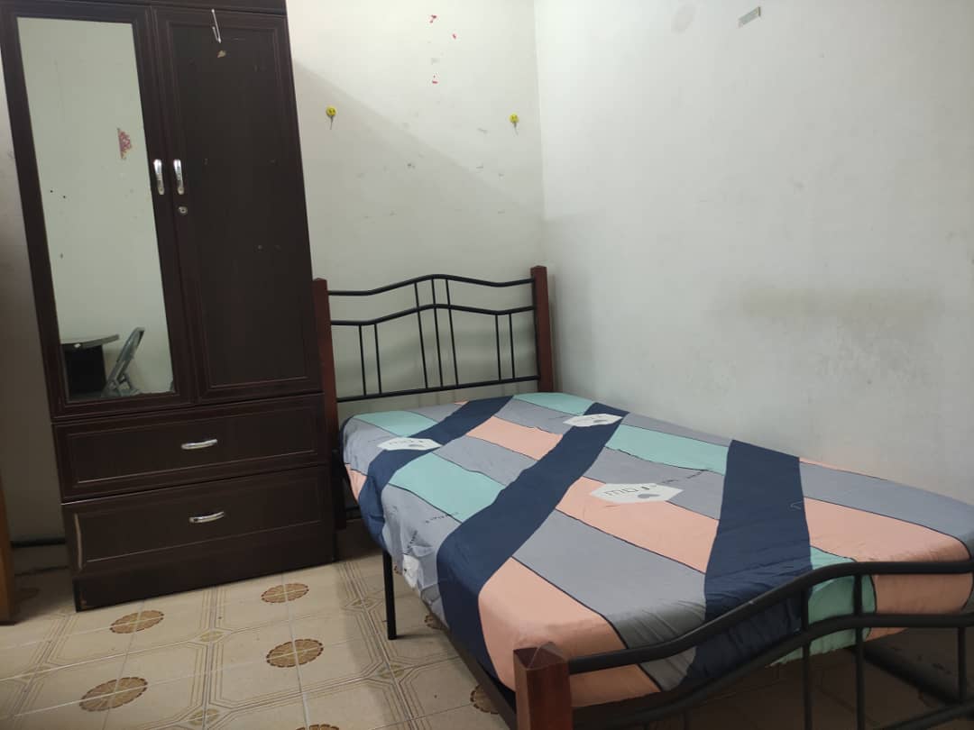Rent Section 17, Petaling jaya with Zero Deposit Room for rent in