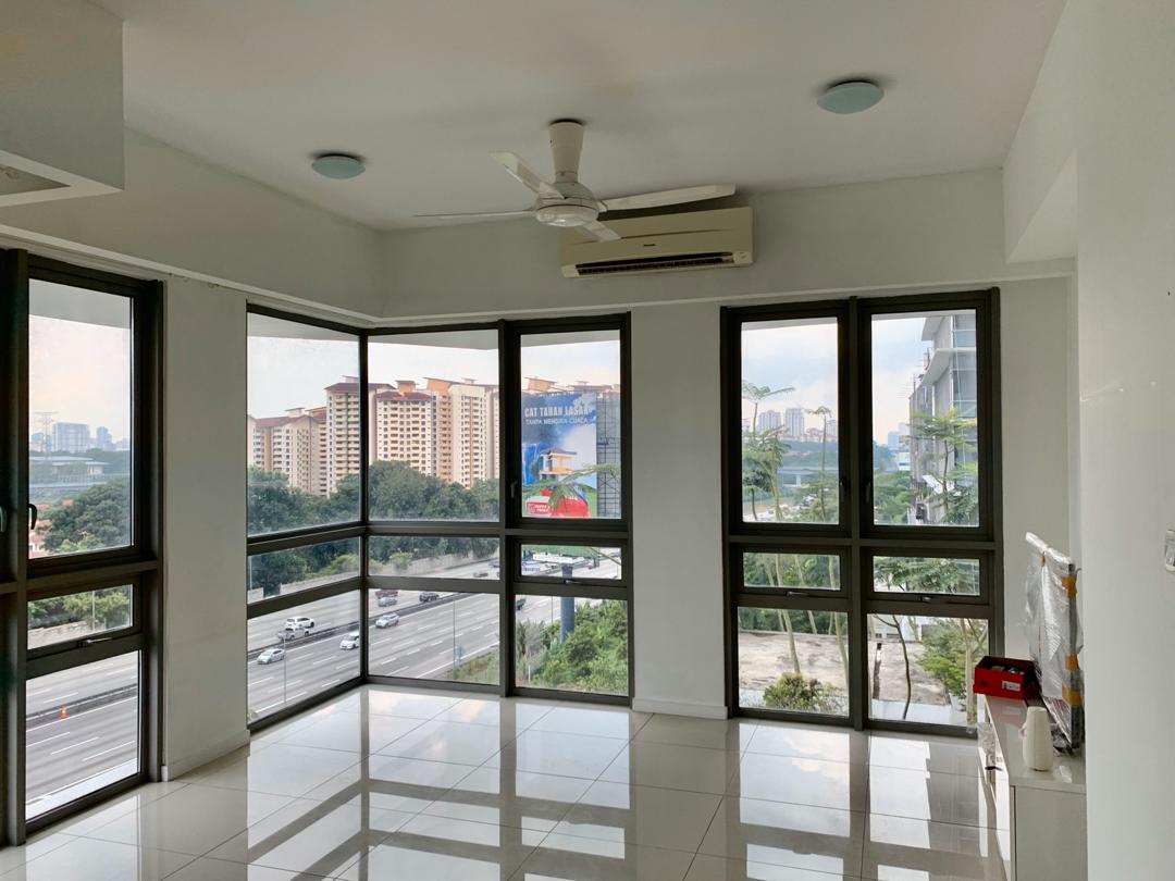 Rent Cascade Residency with Zero Deposit 2 room Highrise for rent in