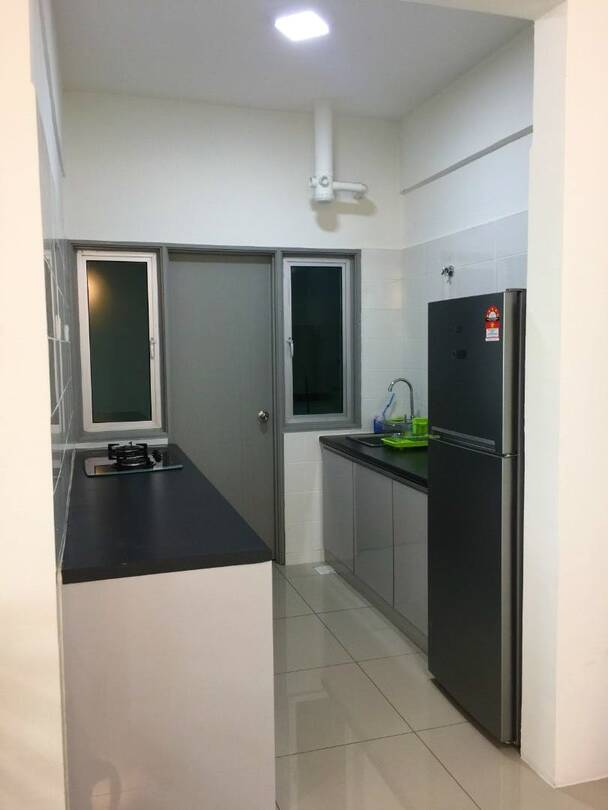 Rent Silk Residence , Balakong with Zero Deposit 3 room Highrise for