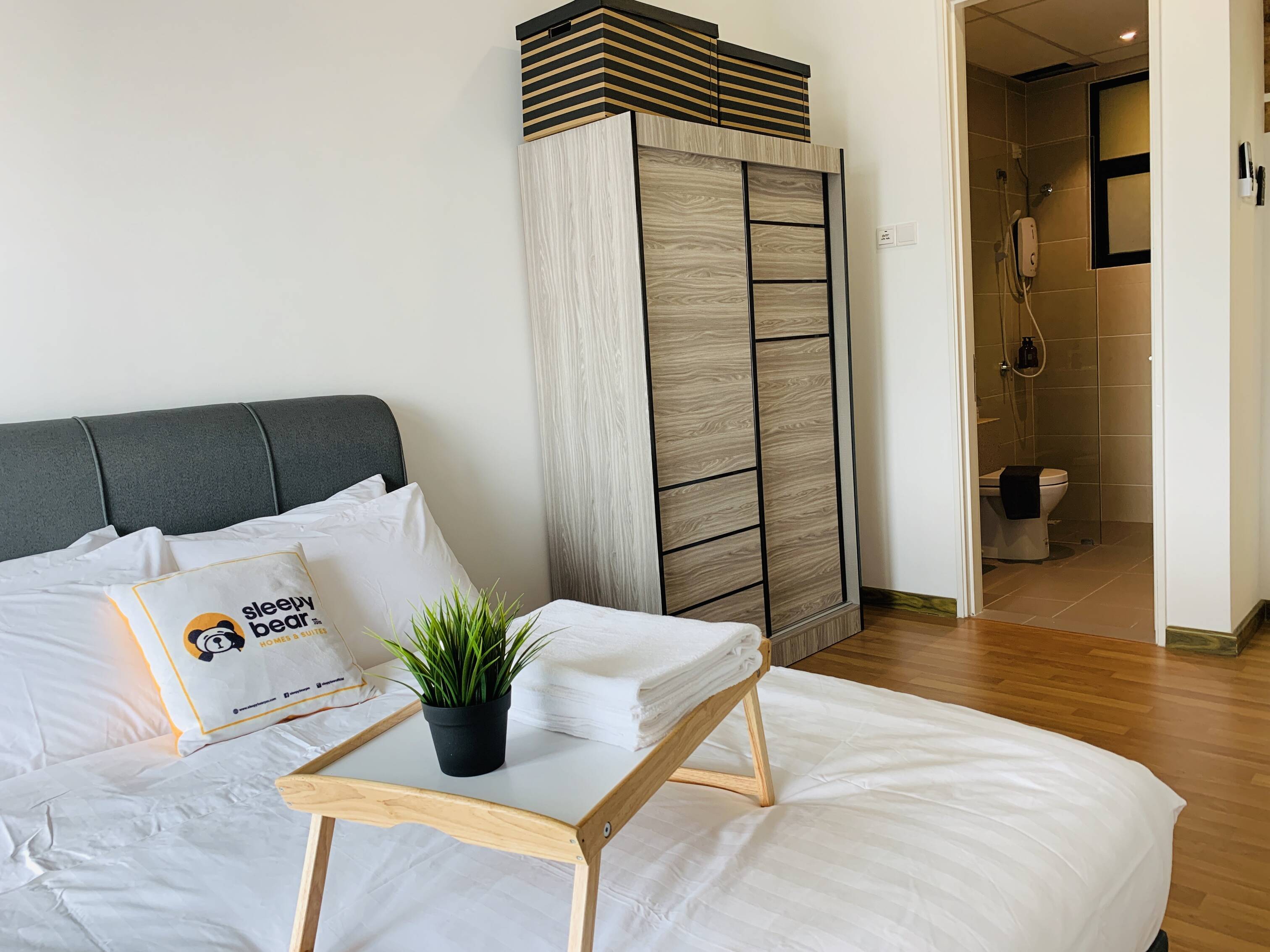 Rent Chymes Gurney, Keramat with Zero Deposit Room for rent in