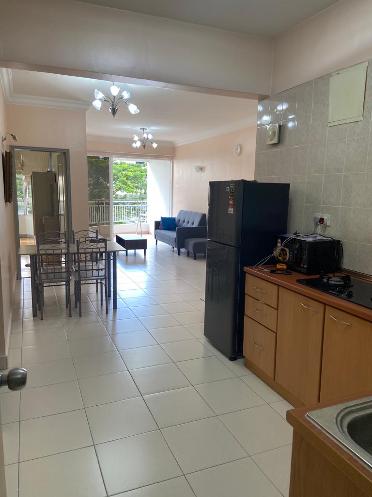 Rent Gurney Park Condo with Zero Deposit 3 room Highrise for rent in