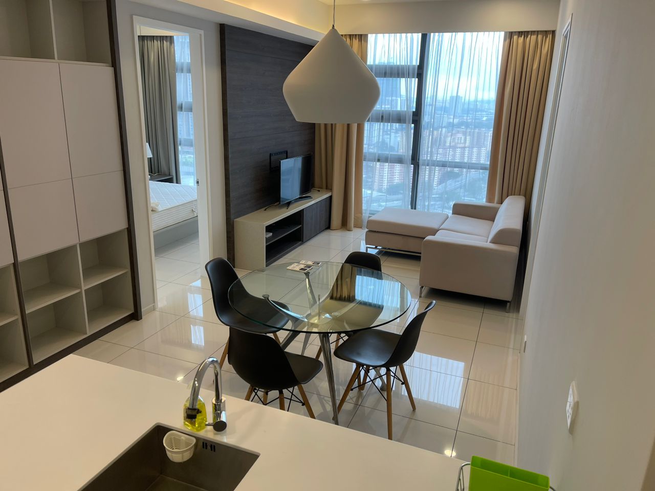 Rent The Robertson with Zero Deposit 2 room Highrise for rent in