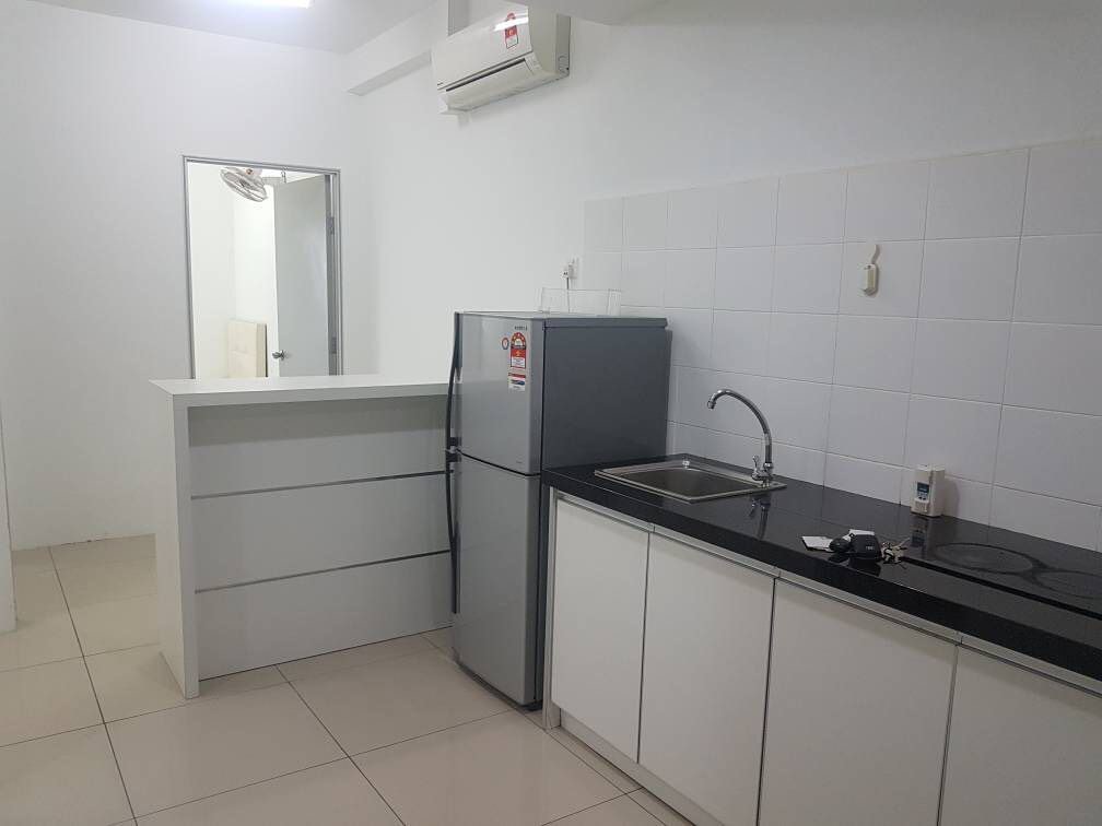 Rent Domain 5 studio for rent with Zero Deposit 2 room Highrise for rent in Cyberjaya