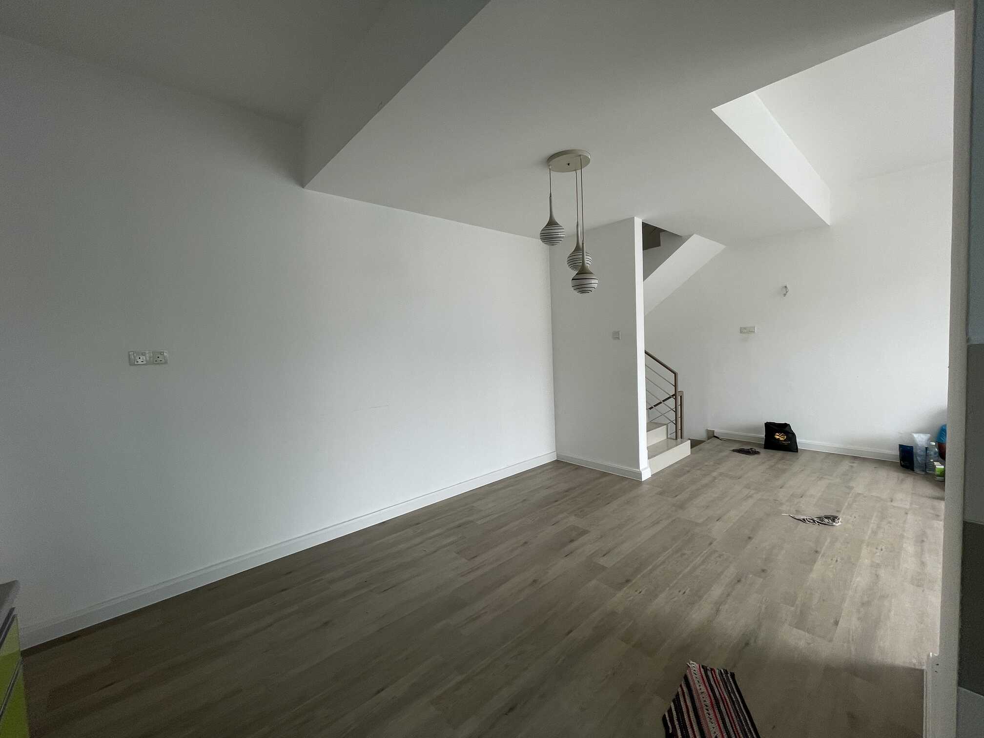 Rent Cascadia Lake Vista, Puchong with Zero Deposit 3 room Landed for