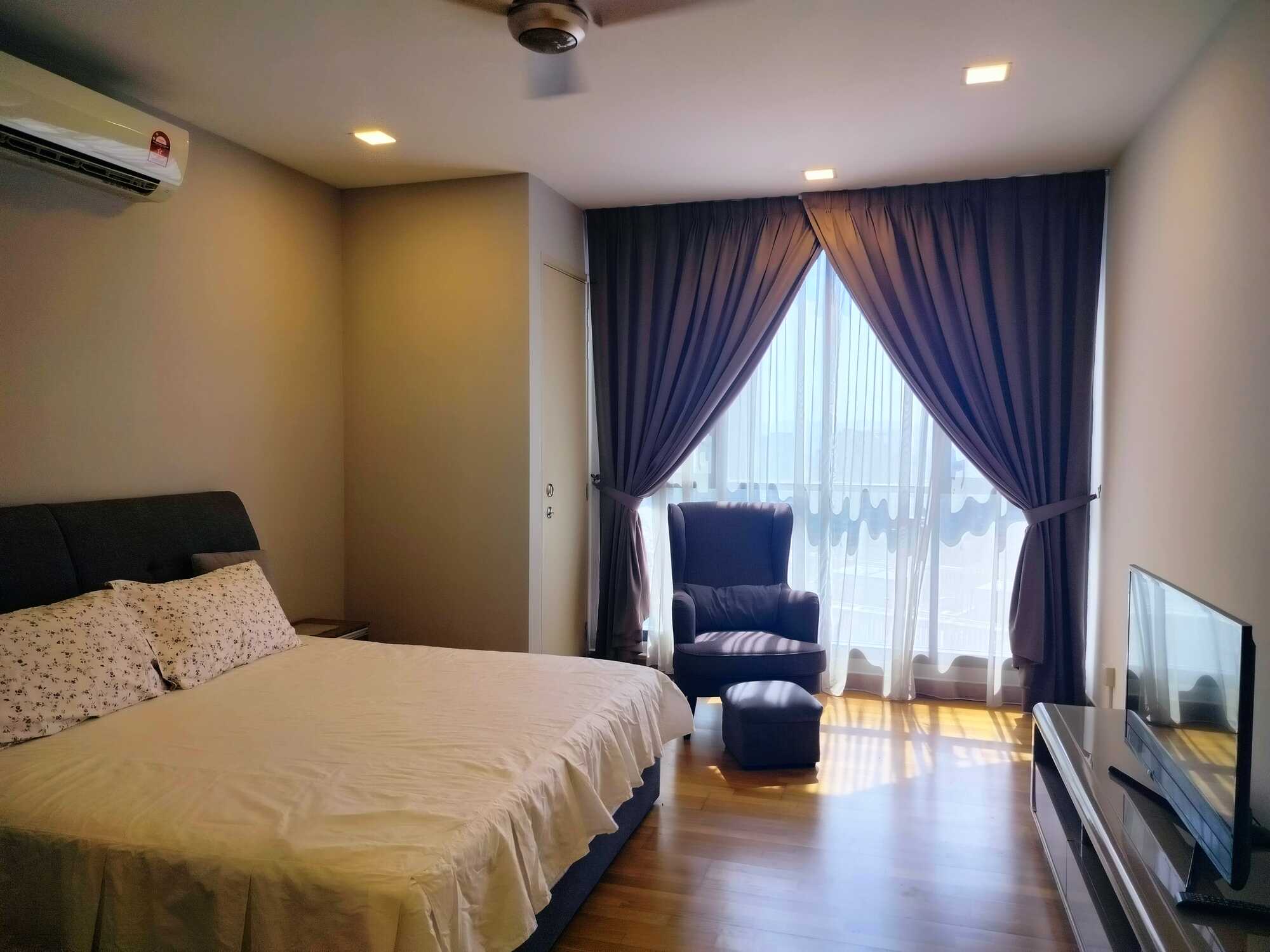 Rent KL gateway residence with Zero Deposit 1 room Highrise for rent