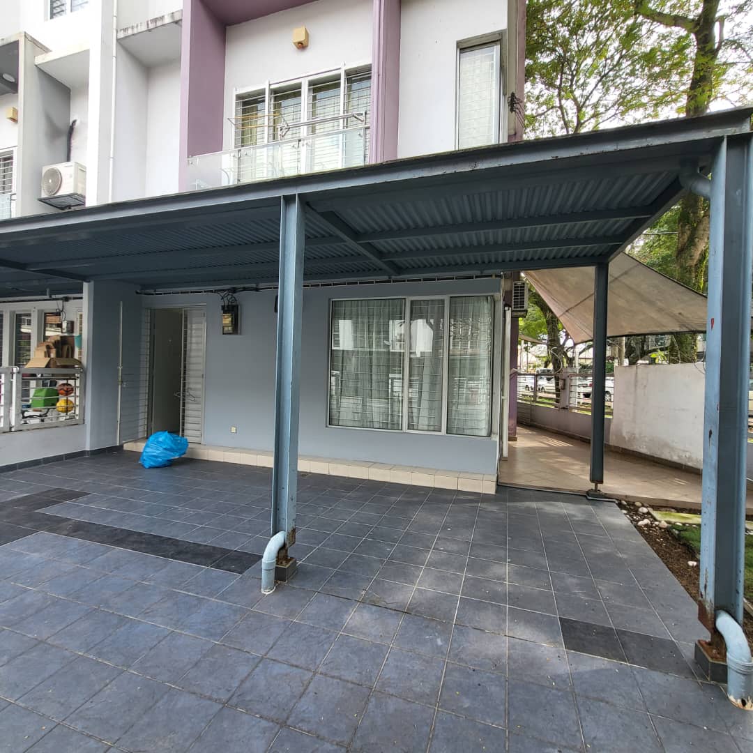 Rent Lorong Kekwa / Petaling Jaya with Zero Deposit 4 room Landed for