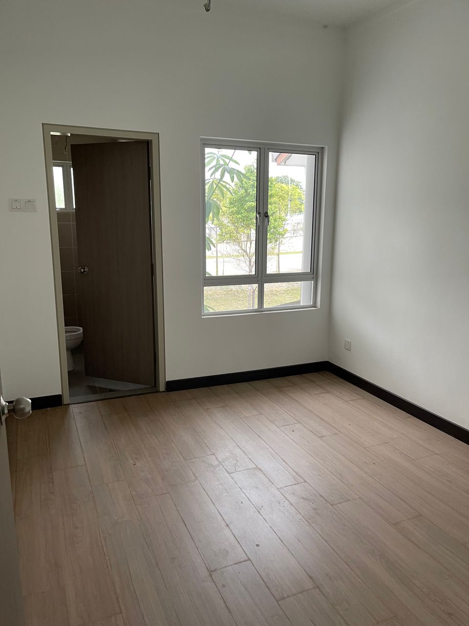 Rent Mekar, Bandar Ainsdale with Zero Deposit 4 room Landed for rent