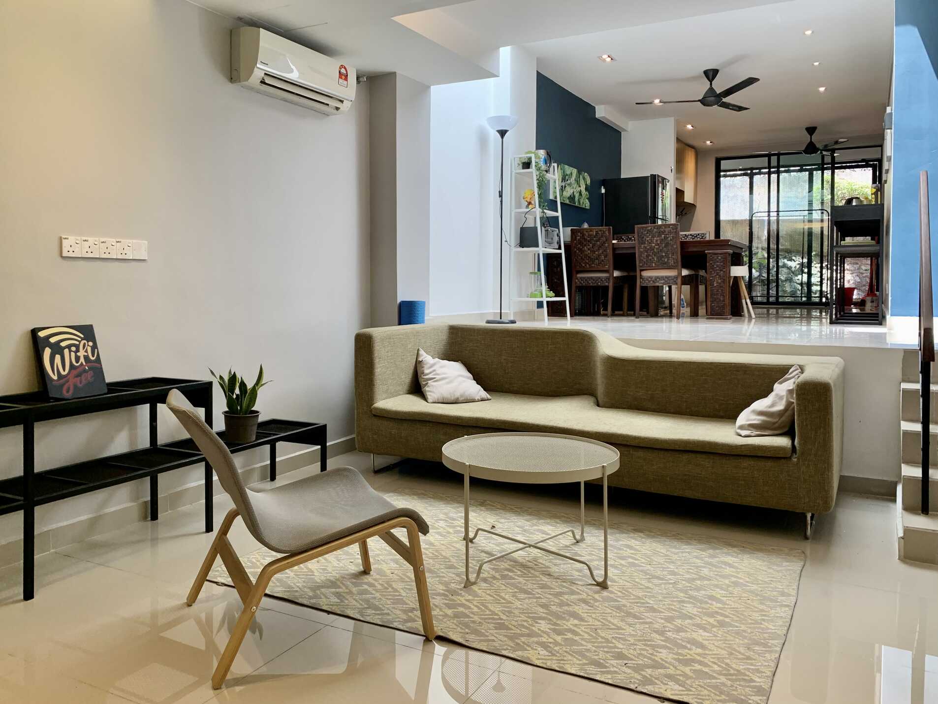 Rent Taman Desa, Kuala Lumpur with Zero Deposit 2 room Landed for