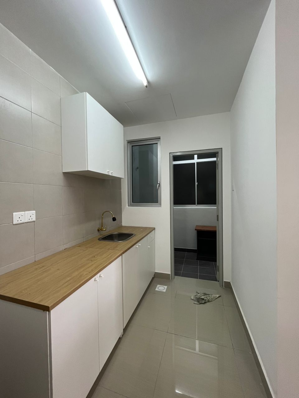 Rent Skylake Residence with Zero Deposit 2 room Highrise for rent in Puchong, Selangor