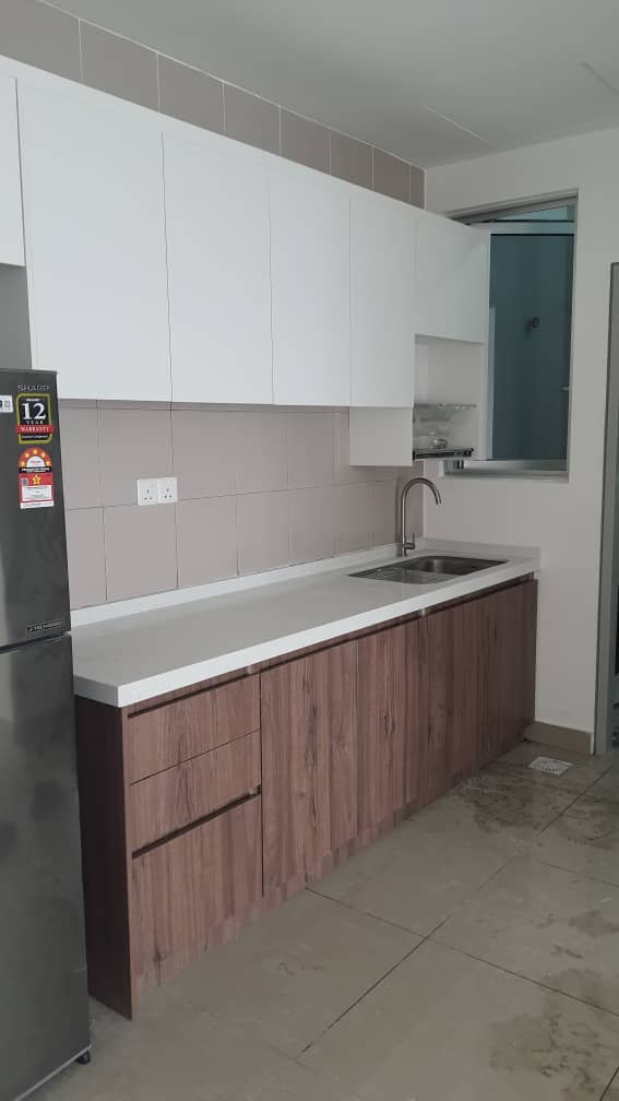 Rent LBS Skylake Residence with Zero Deposit 2 room Highrise for rent in Puchong, Selangor
