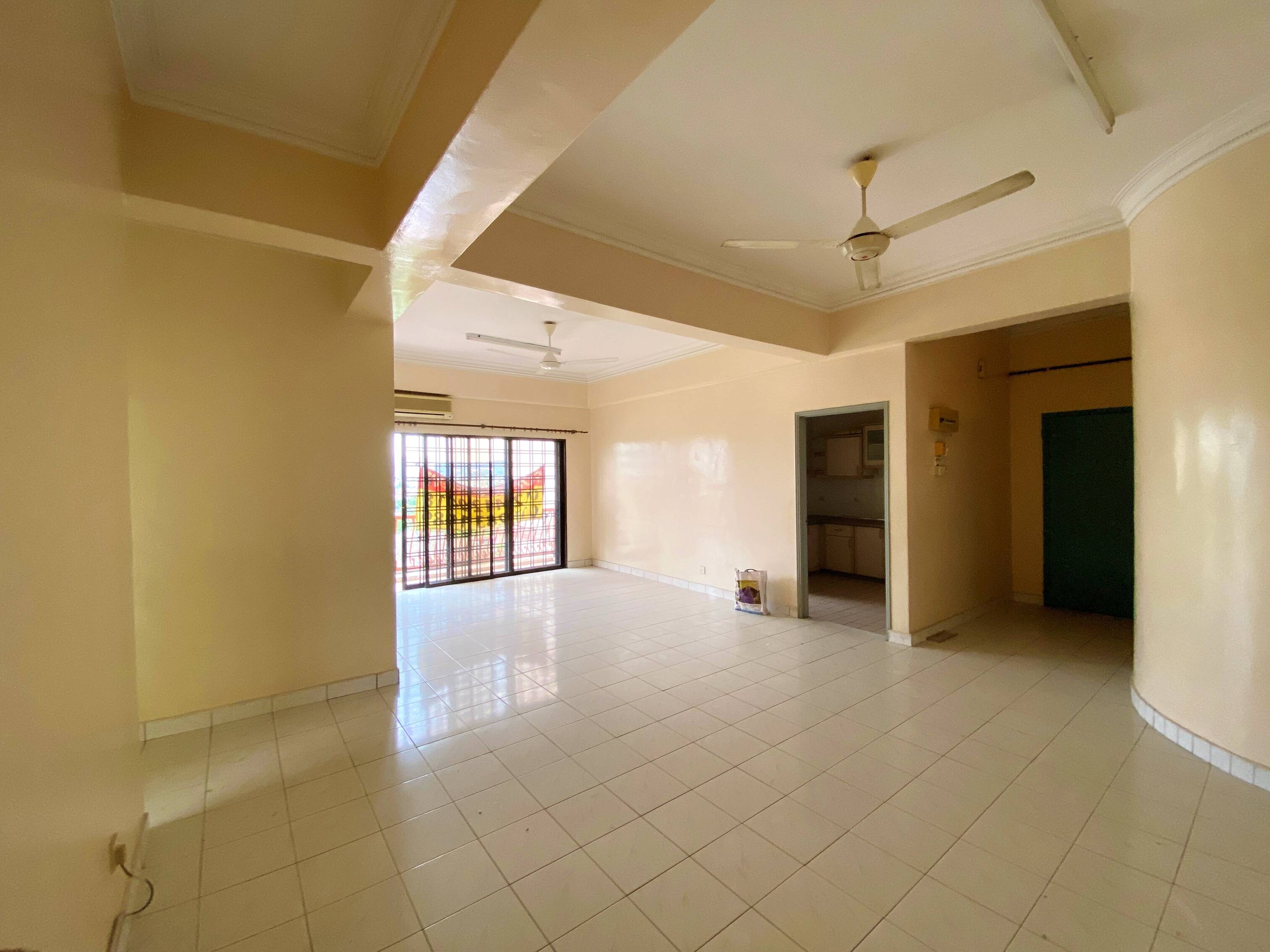 Rent Sri Manja Court, PJ South with Zero Deposit 3 room Highrise for rent in , , Malaysia