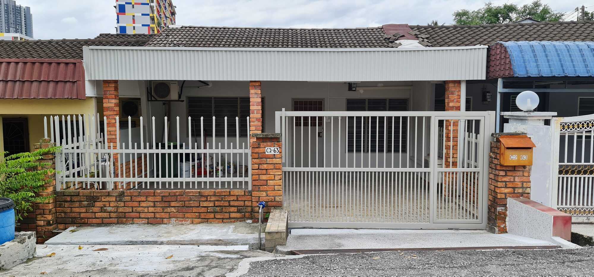 Rent Taman Salak Selatan Kuala Lumpur with Zero Deposit 3 room Landed