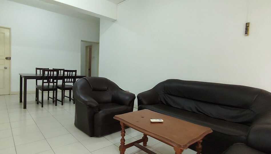 Rent GCB Court, Ampang Hilir with Zero Deposit - 2 room Highrise for ...