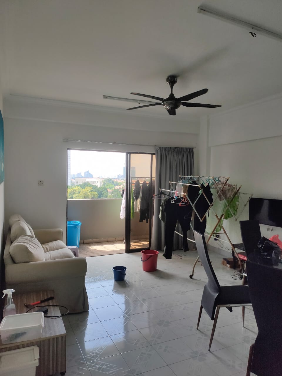 Rent Taman Desa Pesona, Petaling Jaya with Zero Deposit Room for rent