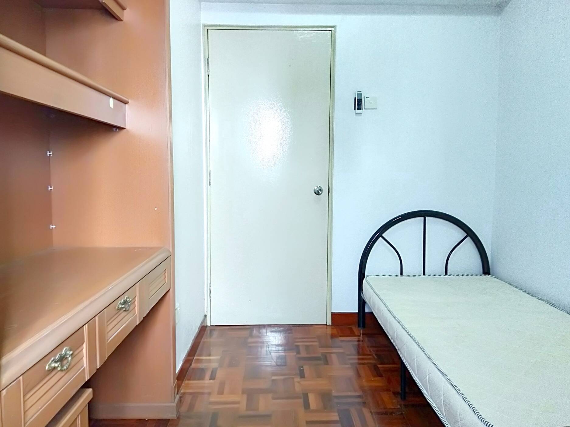 Rent KL Gateway Residence, Bangsar South with Zero Deposit Room for