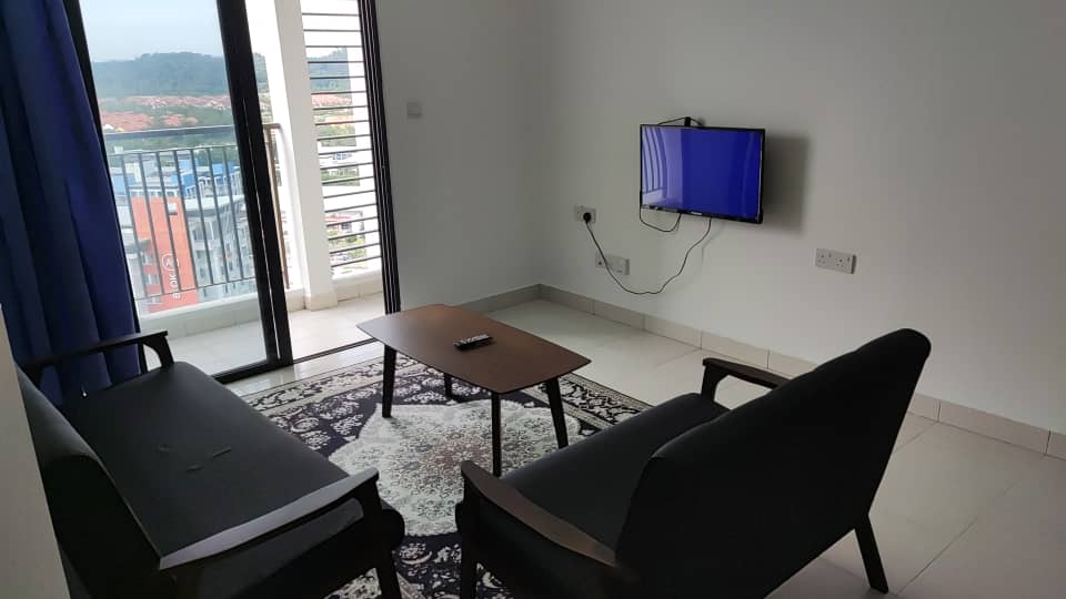 Rent Tiara Imperio Residence with Zero Deposit 2 room Highrise for