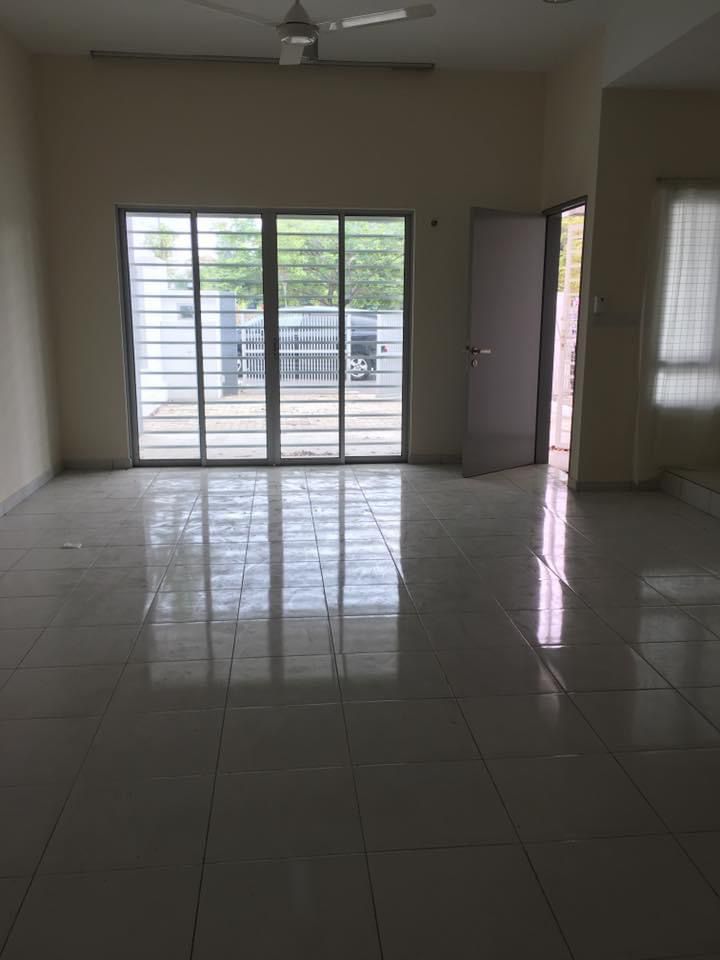 Rent Medina 3 with Zero Deposit 4 room Landed for rent in Nilai